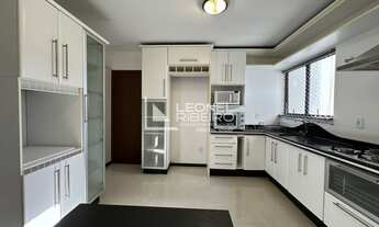 Imagem 3: Apartamento à venda com 3 dormitórios no bairro Centro em Timbó-SC