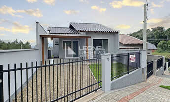 Imagem: Casa à venda com 2 dormitórios no bairro