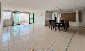 Imagem: Apartamento em Casa Forte - 208 m² e 4