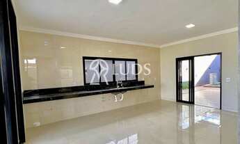 Imagem 4: Casa à venda no bairro Jardins Nápoles - Senador Canedo/GO