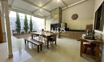 Imagem: Sobrado à venda no bairro Jardim América