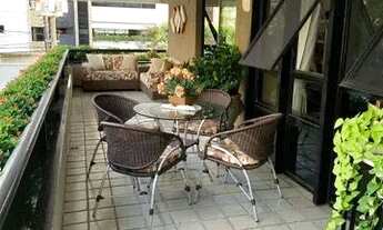 Imagem 2: Condomínio Ed acaiaca - Apartamento com 214m2 no bairro Meireles. 3 suítes com 4 vagas e d