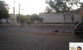 Imagem 5: Prédio Comercial em Centro, Aracati/CE com mais de mil metros de area nas duas av principa