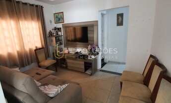 Imagem 3: Casa 3 Quartos (Suíte), Condomínio Fechado, Lote de 240m²