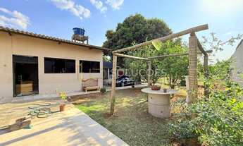 Imagem 7: Casa de 5 Quartos (3 Suítes) + Área Gourmet + Lote 525m²