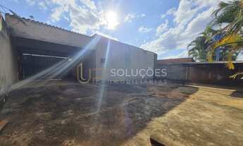 Imagem 7: Casa 3 Quartos | 2 Lojas Comerciais, Lote de 900m²