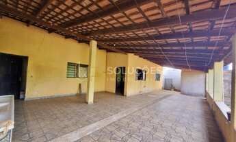 Imagem 3: Casa 3 Quartos | 2 Lojas Comerciais, Lote de 900m²