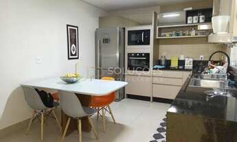 Imagem 5: Casa 4 Suítes, Terraço c/ Varanda + Aquecimento Solar