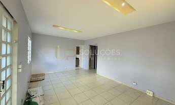 Imagem 2: ALUGO CASA 2 Quartos, DCE/Depósito, Canil