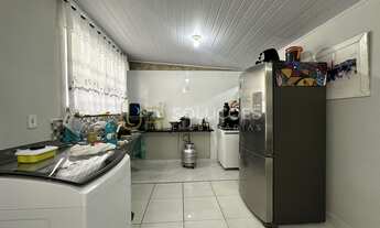 Imagem 6: Casa 2 Quartos, Reformada recente, Lote de 300m²