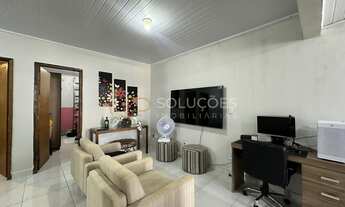 Imagem 2: Casa 2 Quartos, Reformada recente, Lote de 300m²