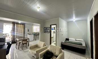 Imagem 3: Casa 2 Quartos, Reformada recente, Lote de 300m²