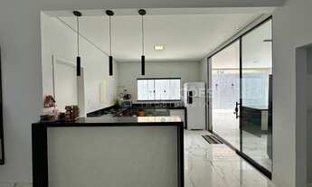 Imagem 7: Casa 3 Quartos (Suíte c/ Closet) + Área Gourmet c/ Churrasqueira + Piscina Aquecida