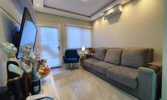 Imagem 2: Sobrado à venda no bairro Charqueadas - Caxias do Sul/RS