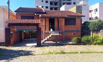 Imagem: Casa à venda no bairro Universitário
