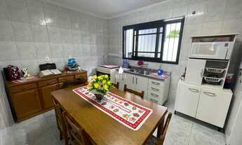 Imagem 7: Sobrado à venda no bairro De Lazzer - Caxias do Sul/RS