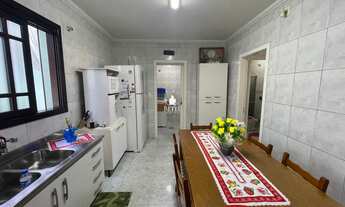 Imagem 5: Sobrado à venda no bairro De Lazzer - Caxias do Sul/RS