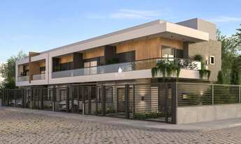 Imagem: Sobrado à venda no bairro Santa Catarina