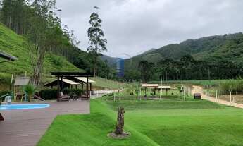 Imagem: Chácara de 25 ha com lindo sobrado de 3