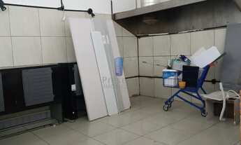 Imagem 6: ???? Sala Comercial com Exaustão Instalada – Pronta para o seu Negócio Gastronômico!