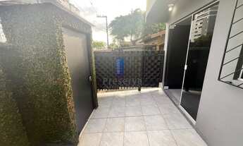 Imagem 2: Apartamento de 1 Quarto com Quintal Privativo no Bairro São João