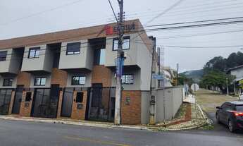 Imagem: Sobrado Geminado Triplex