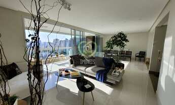 Imagem: Quadra de Tenis Andar alto com vista