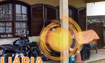 Imagem: Casa Padrão - 3 quartos c/ 1 suíte - terreno