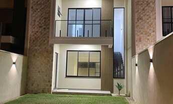 Imagem: Sobrados Alto Padrão, com piscina em Praia