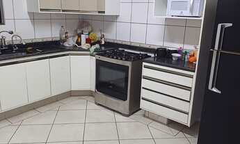 Imagem 5: Belo sobrado à venda localizado na Rua São Manoel, na charmosa Vila Galvão 2 quartos, incl