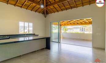 Imagem 6: Belíssima Casa térrea c/ 280 m² e com 04 suítes, em Condomínio Fechado de Alto Padrão Loc