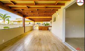 Imagem 3: Belíssima Casa térrea c/ 280 m² e com 04 suítes, em Condomínio Fechado de Alto Padrão Loc