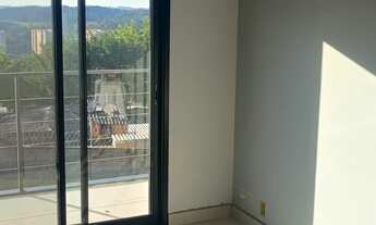 Imagem 6: Sobrado em Condomínio c/ 260m² + 04 dorm., sendo 01 suíte + Área Gourmet