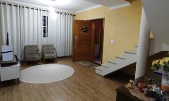 Imagem 2: Sobrado à venda c/ 88m² + 03 dorm. +02 vagas de garagem