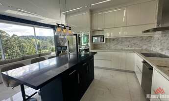 Imagem 4: Casa 487m² c/ 3 Dorms c/ 3 Suítes c/ Varanda + Closet e Piscina Loc: Residencial Itahyê