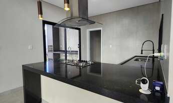 Imagem 3: Casa em Condomínio Village Damha III