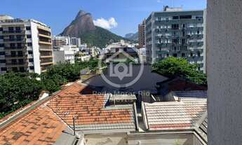 Imagem 6: Apartamento Amplo com 3 Quartos no Leblon - 1 Quadra da Praia