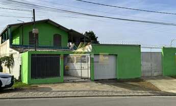 Imagem: Sobrado com 3 moradias em Colombo