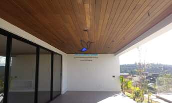 Imagem 3: Casa de Alto Padrão em São Roque – 4 Suítes e Vista Montanha