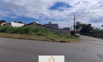 Imagem: Terreno à venda no bairro Residencial Aquários