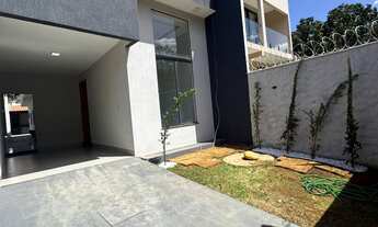 Imagem: Casa à venda no bairro Jardim Canadá