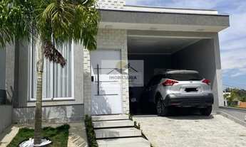 Imagem: Casa com 2 Dormitórios no Cond. Villagio