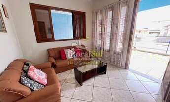 Imagem 2: Casa para locação - 03 dormitórios sendo 01 suíte - Bairro Monte Castelo - Tubarão - SC