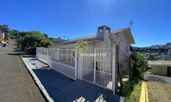 Imagem: CASA DE 2 ANDARES EM CAPINZAL/SC