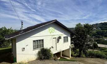 Imagem: CASA DE 2 PAVIMENTOS EM CAPINZAL/SC