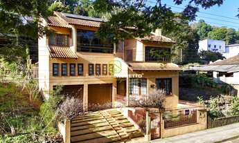 Imagem: CASA EM ALTO PADRÃO NO CENTRO DE CAPINZAL/SC