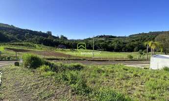 Imagem 5: Oportunidade Única no Condomínio Arvoredo – Lote de Esquina