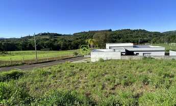 Imagem 6: Oportunidade Única no Condomínio Arvoredo – Lote de Esquina