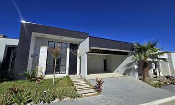 Imagem 2: Linda Residência em Alto Padrão a Venda em Balsa Nova/PR - Bugre