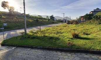 Imagem: Lote Próximo ao Mar